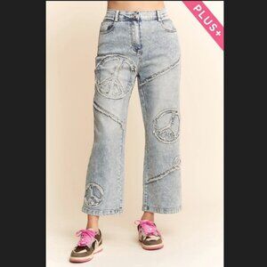 D4 NWT Light Wash Peace Sign Patch Work Jeans - Davi & Dani Oversized Plus Size